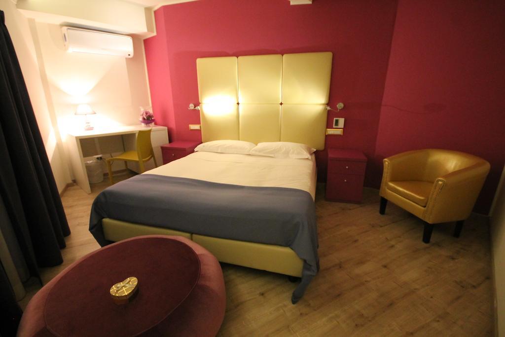 Tango Hotel โรม ห้อง รูปภาพ